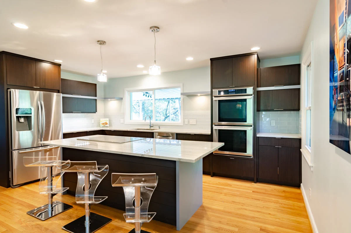 C:\Users\mehdi rayanet\Desktop\kitechen_interior_design_tips.jpg